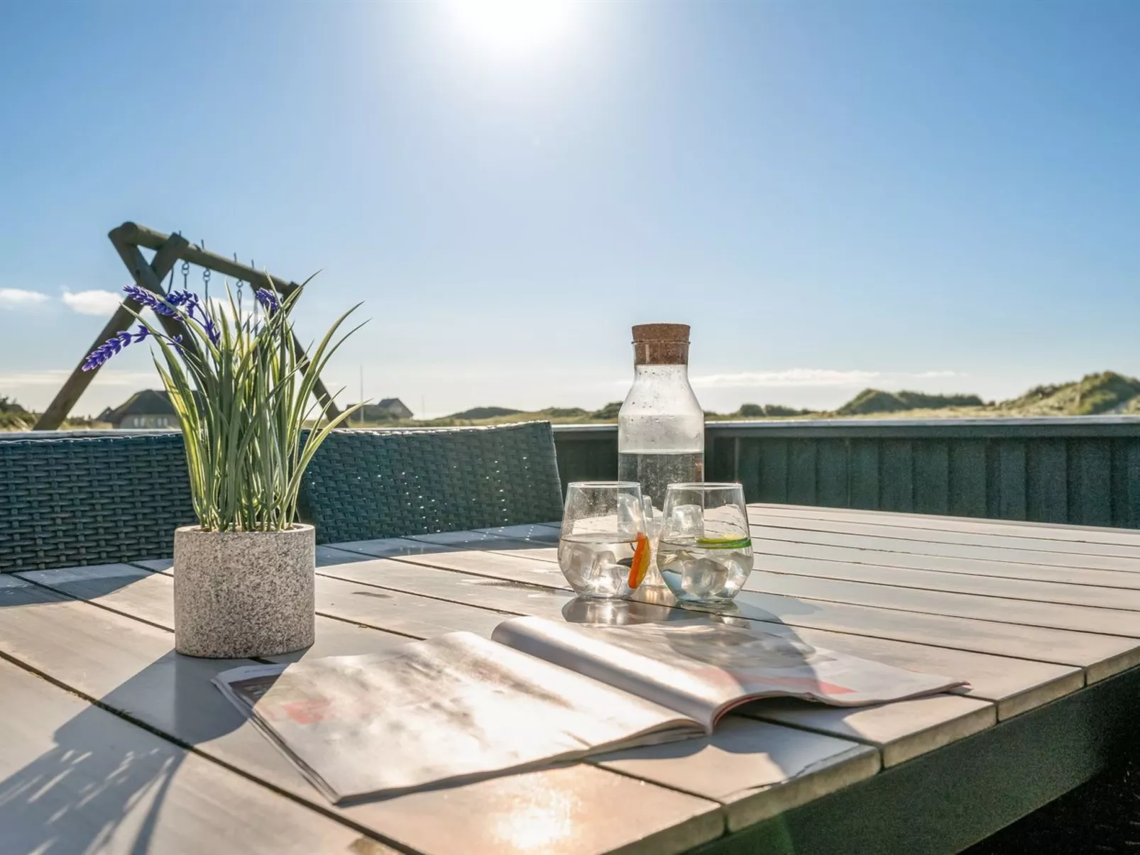 "Jaana" - 10m from the sea-Buiten