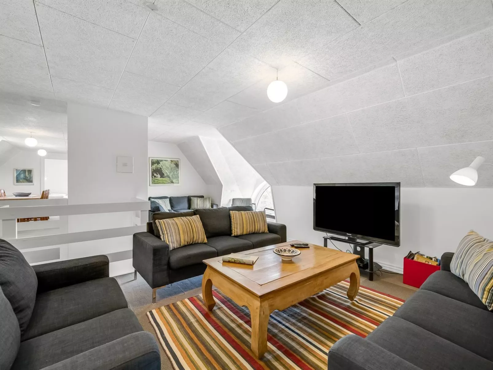 "Darleen" - 850m to the fjord-Binnen