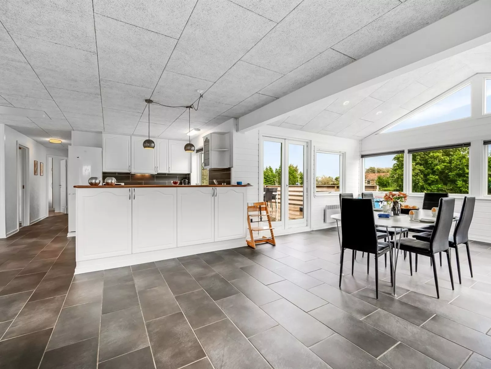 "Amine" - 300m to the fjord-Binnen