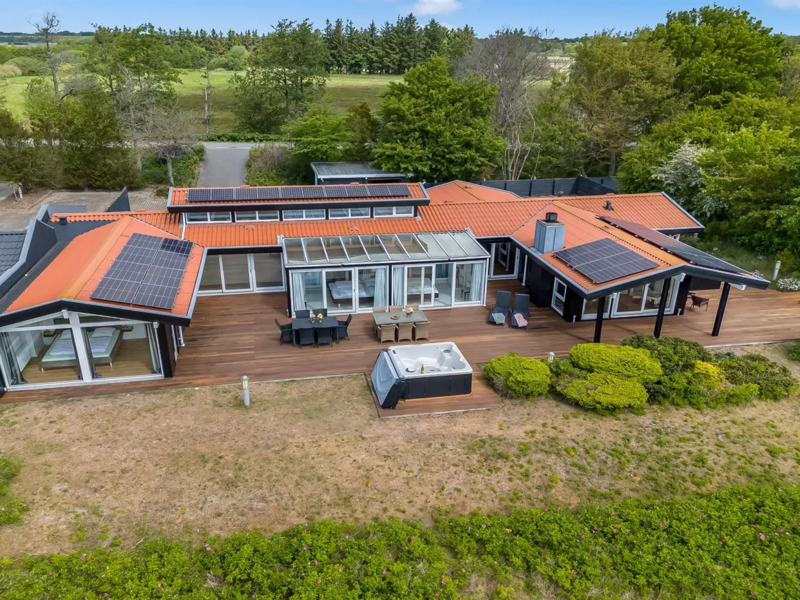 "Xaverius" - 30m from the sea-Buiten