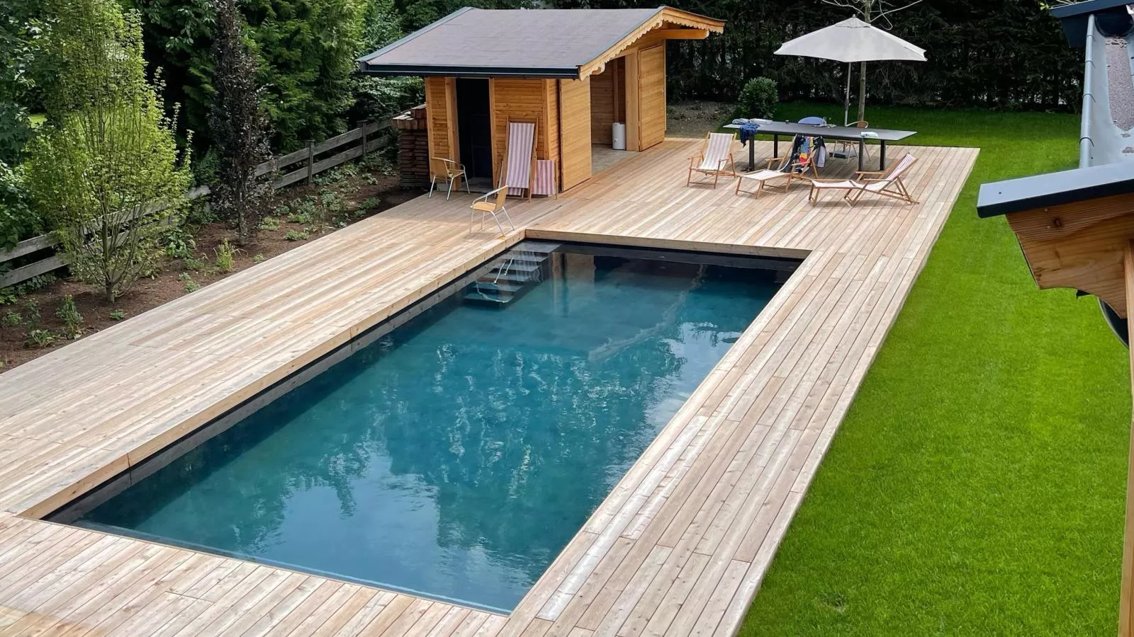 Luxury Central Kirchberg-Zwembad