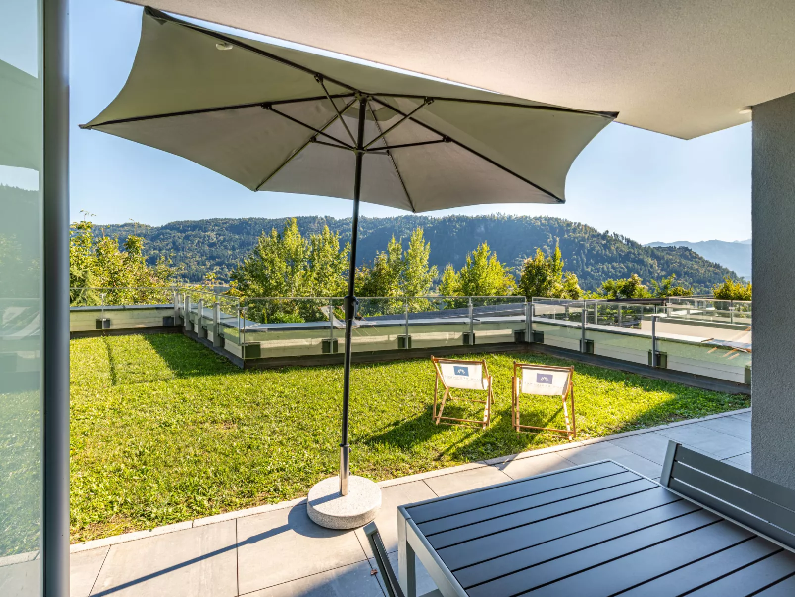 Top 5 Alpe maritima Seeblick+Bergkulisse-Buiten