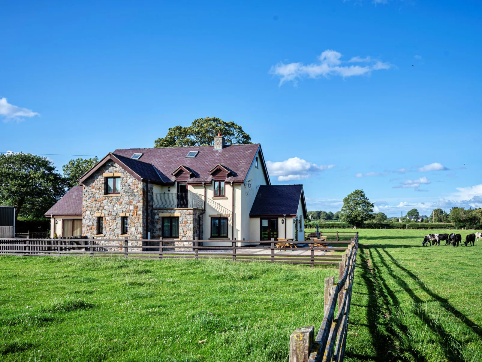 Groes Faen Bach Farmhouse-Buiten