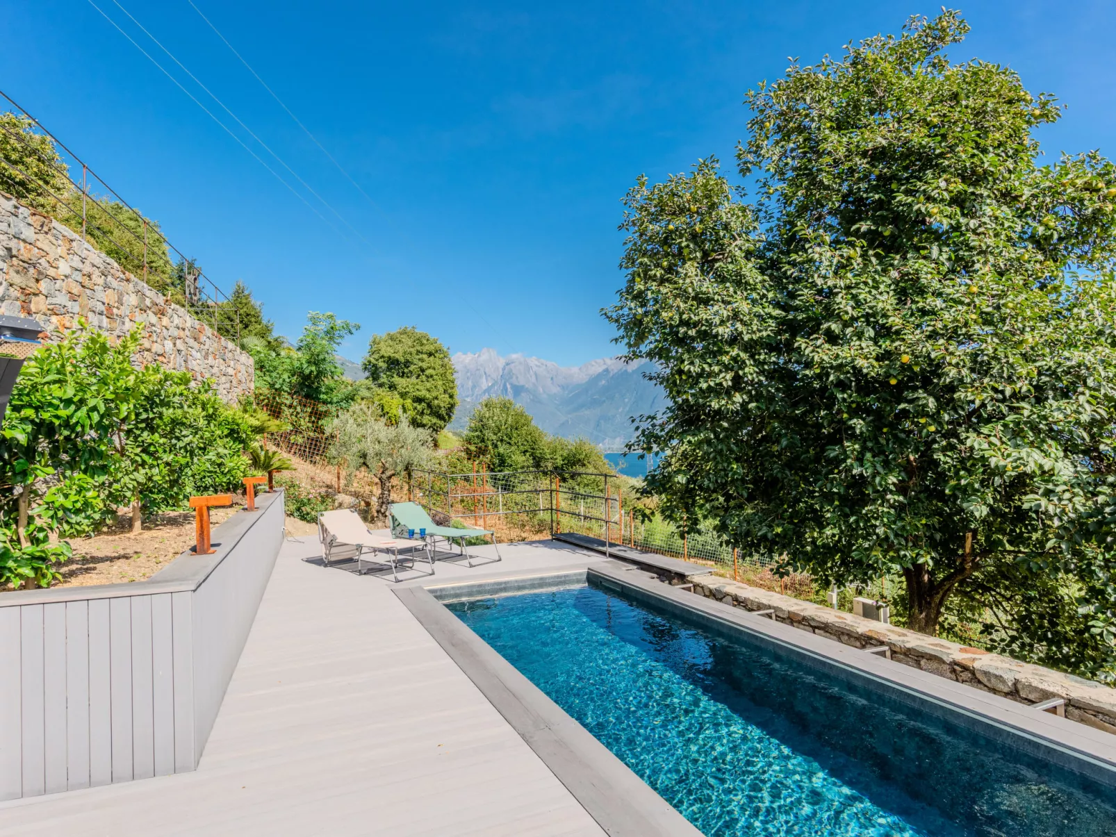 Woodhouse Domaso-Buiten