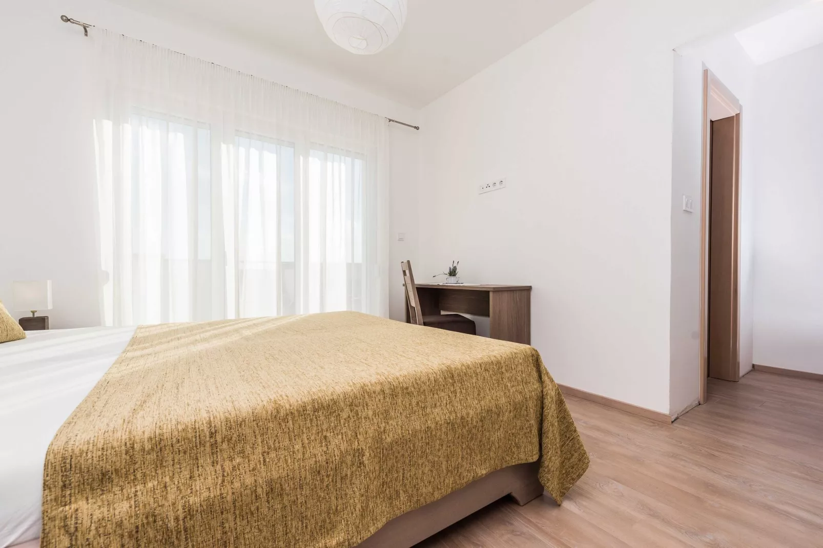 Luxury Escape with Swimming Pool & Modern Design - Four Bedroom Villa with Private Pool ( Villa 1)-Slaapkamer