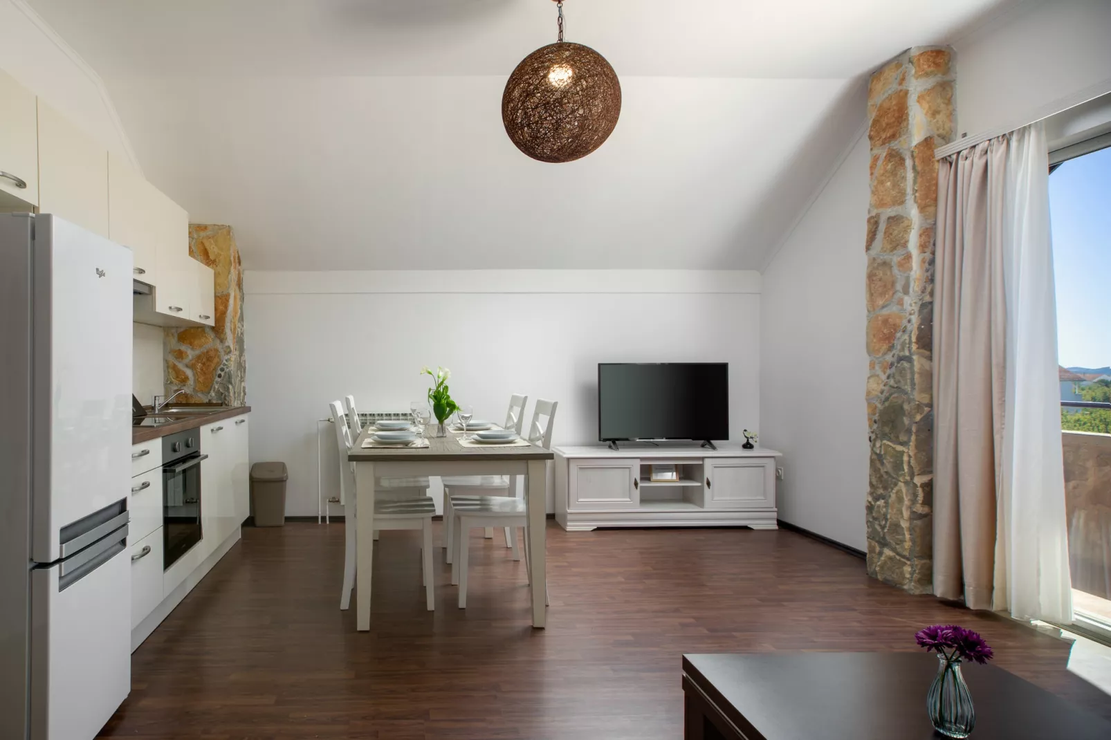 Villa Olea with private heated pool-Eetkamer