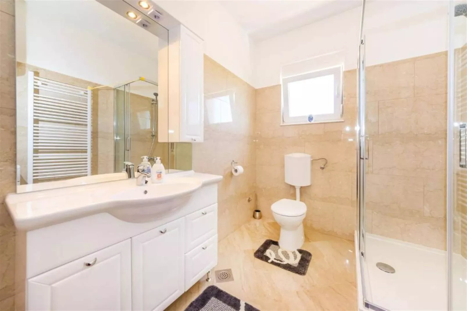 Superior apartment Zadar-Badkamer