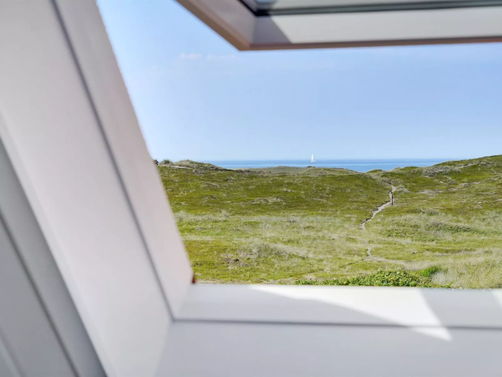 "Bernice" - 150m from the sea-Binnen