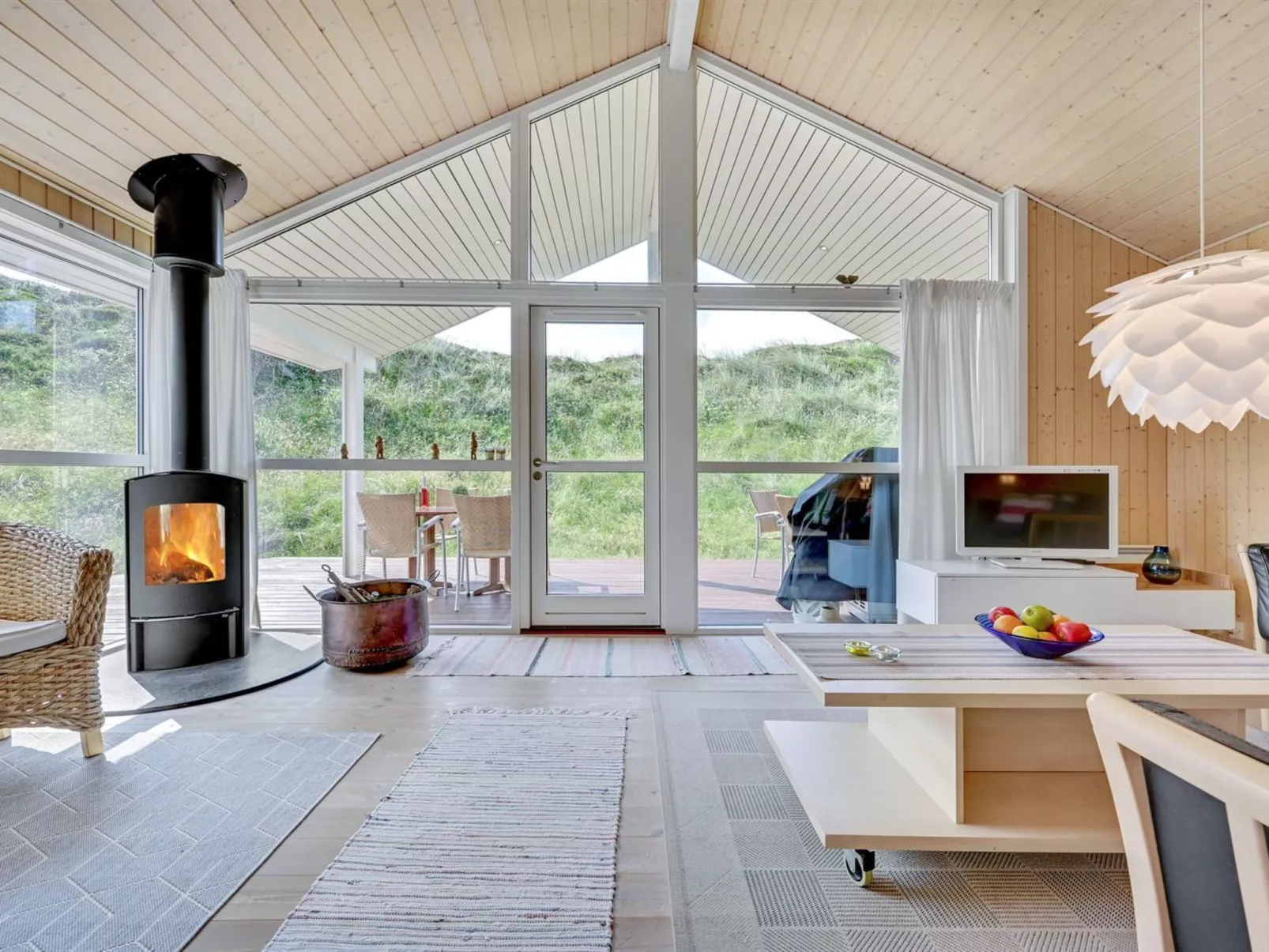 "Asvalde" - 150m from the sea-Binnen