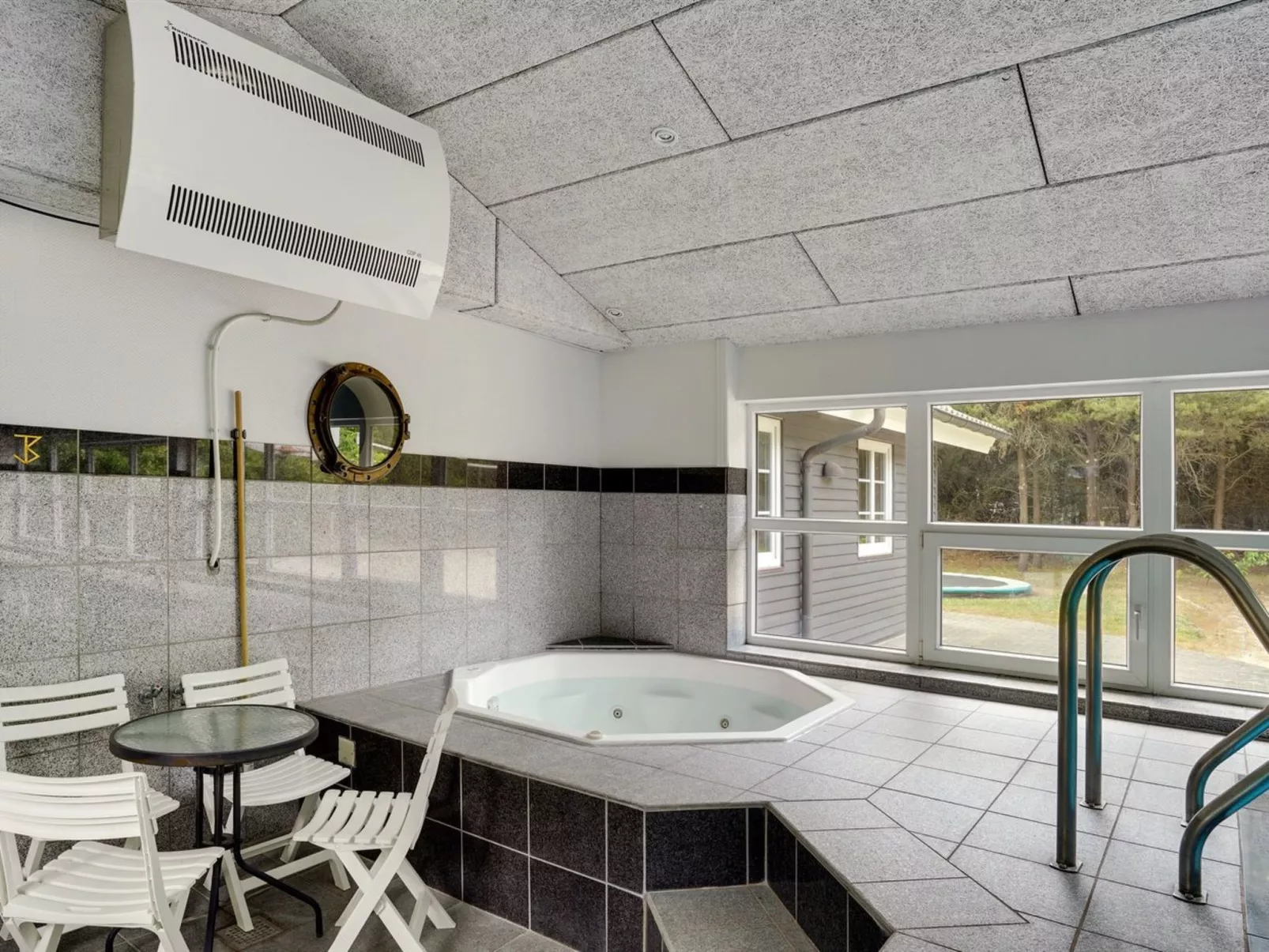 "Liliana" - 800m from the sea-Binnen