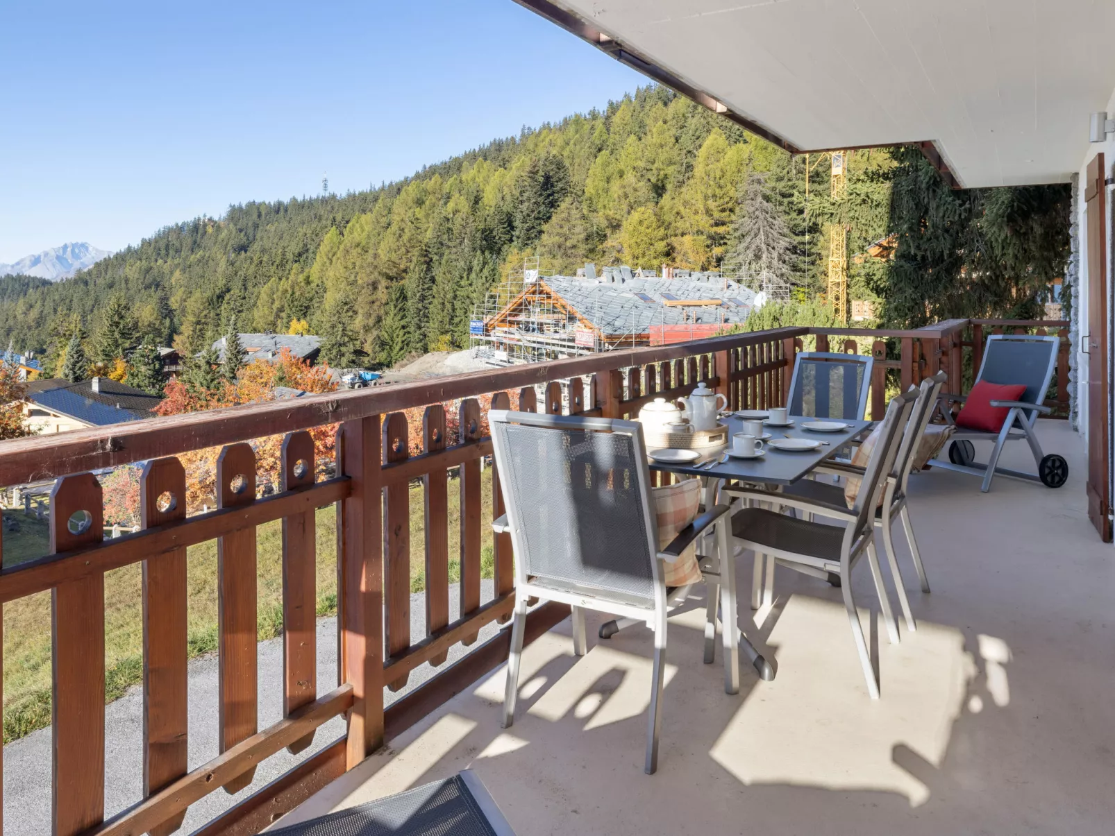 Les Aiguilles Vertes Rez inférieur-Buiten