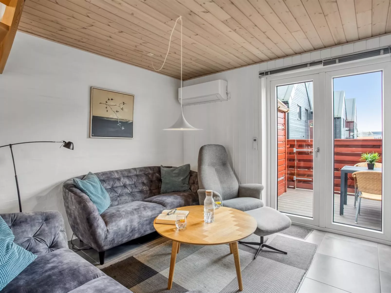 "Alissa" - 400m from the sea-Binnen