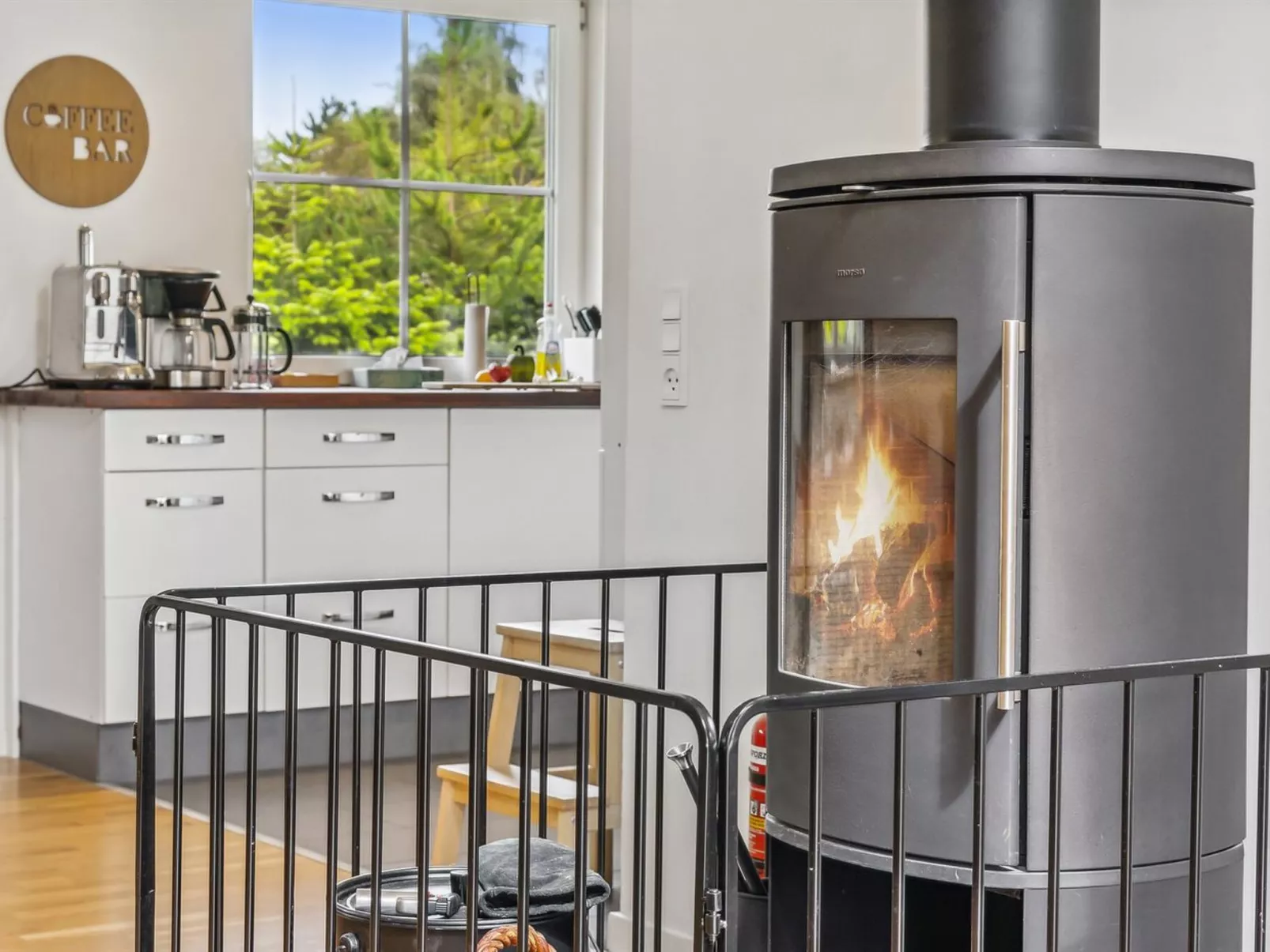 "Ronia" - 900m from the sea-Binnen