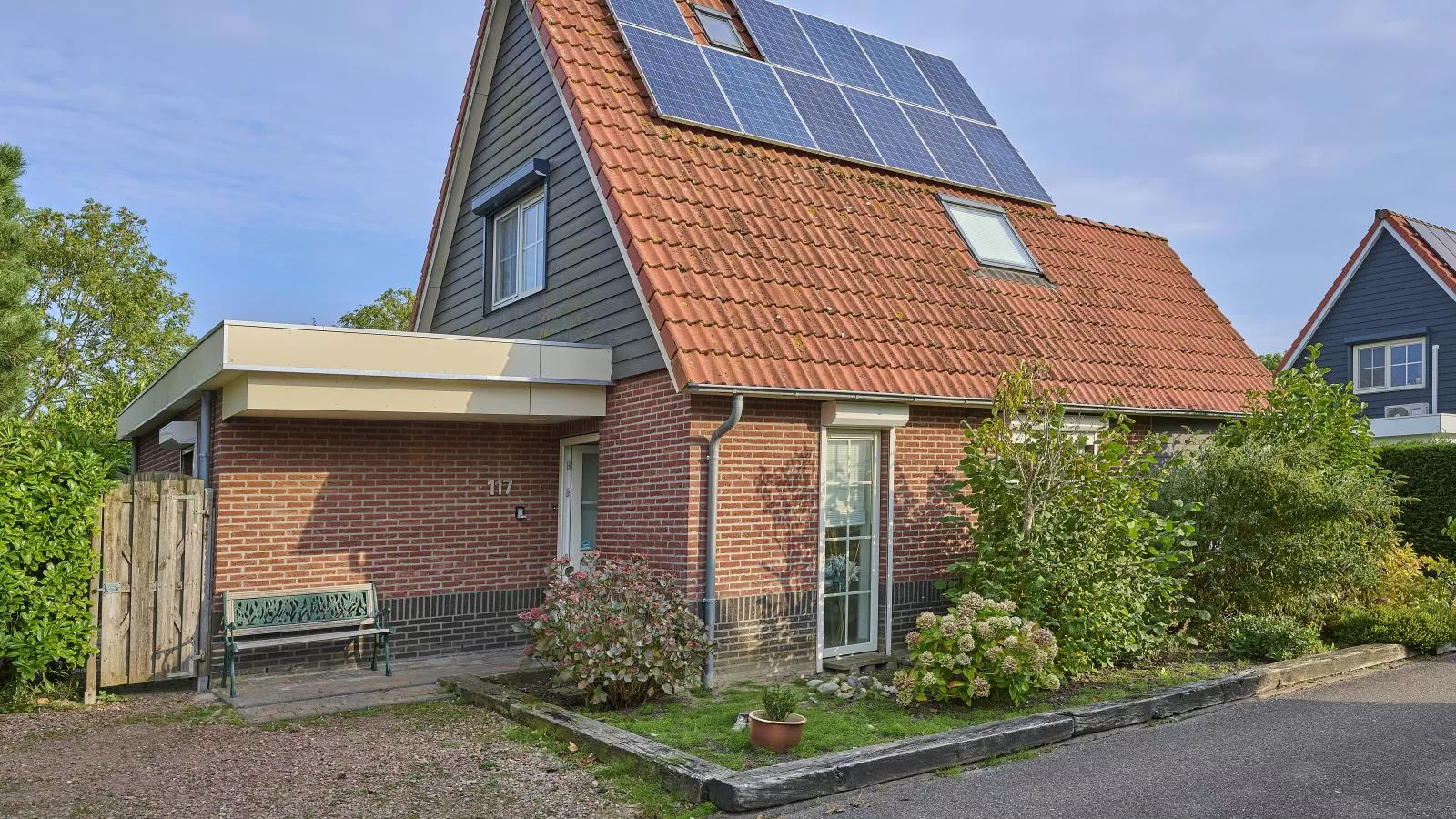 Villa Robinie-Buitenkant zomer