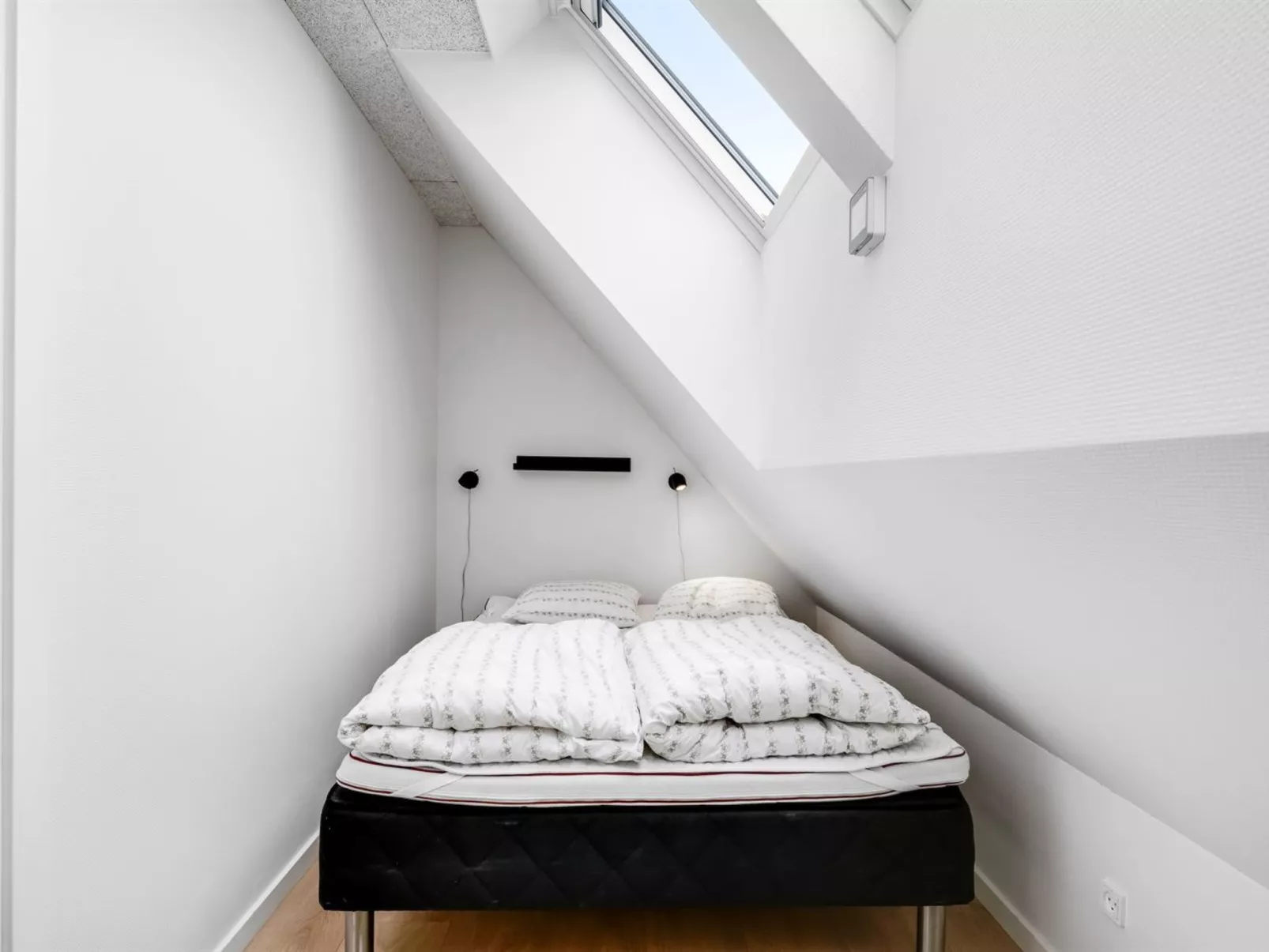 "Nafne" - 1.2km from the sea-Binnen