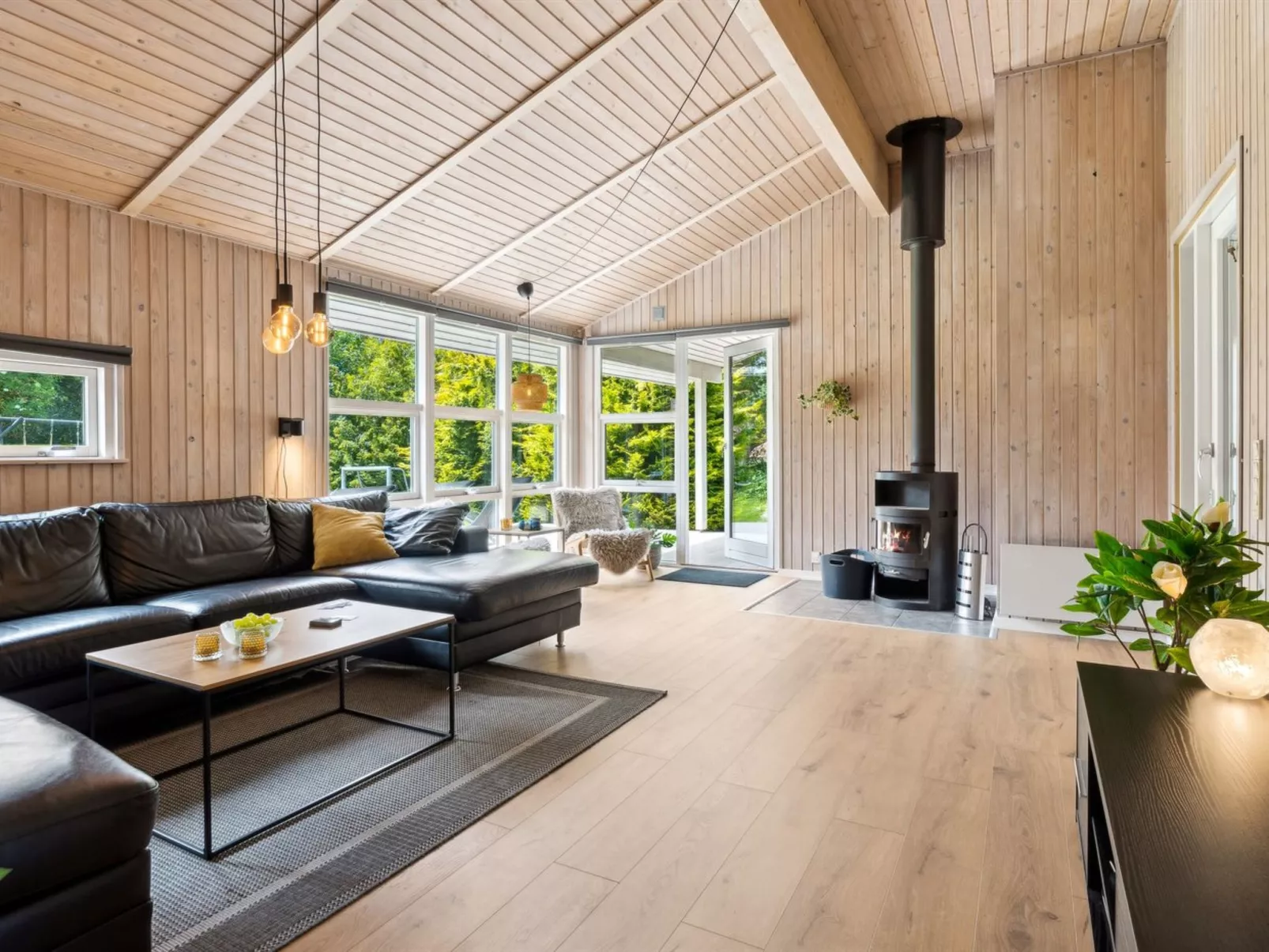 "Jorinde" - 1km from the sea-Binnen