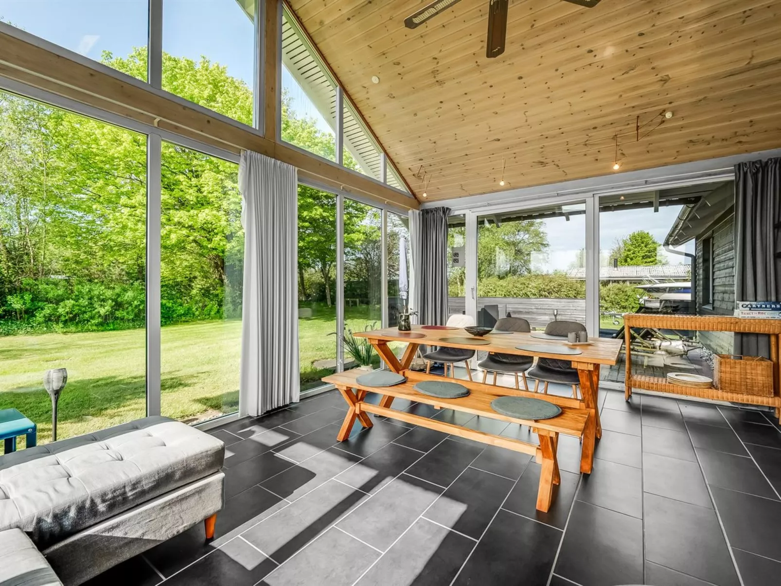 "Fido" - 500m to the fjord-Binnen