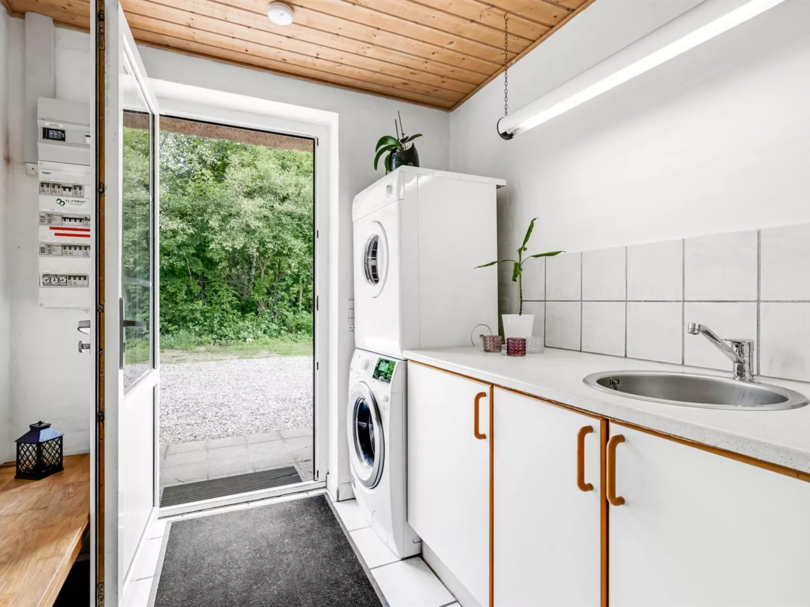 "Ulf" - 2km from the sea-Binnen