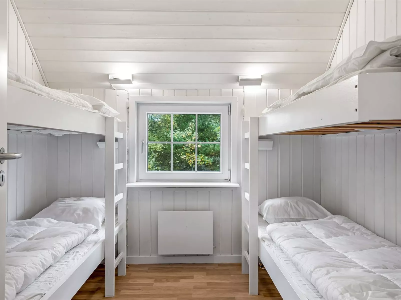 "Alisa" - 2km from the sea-Binnen