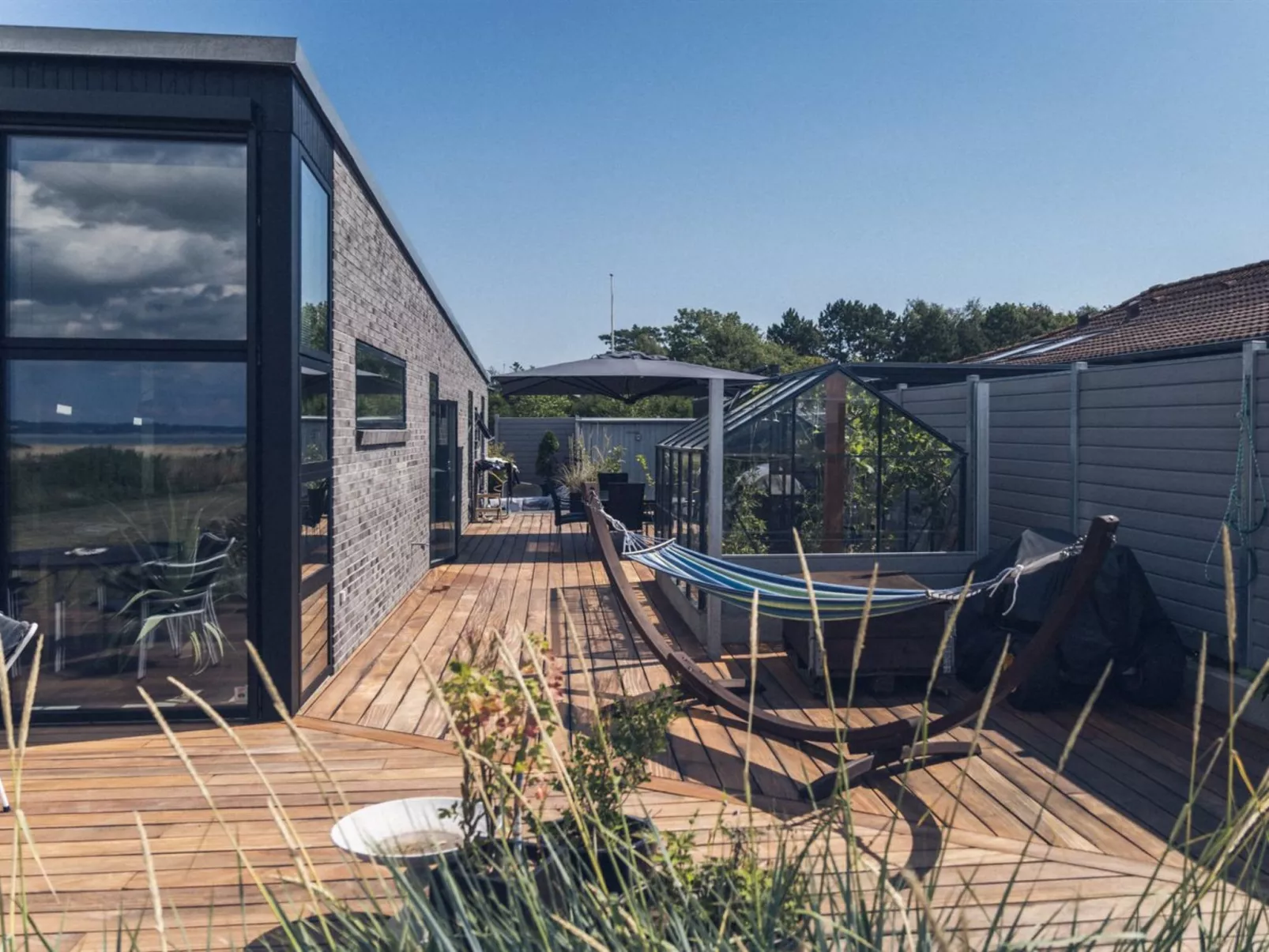 "Bondi" - 75m from the sea-Buiten