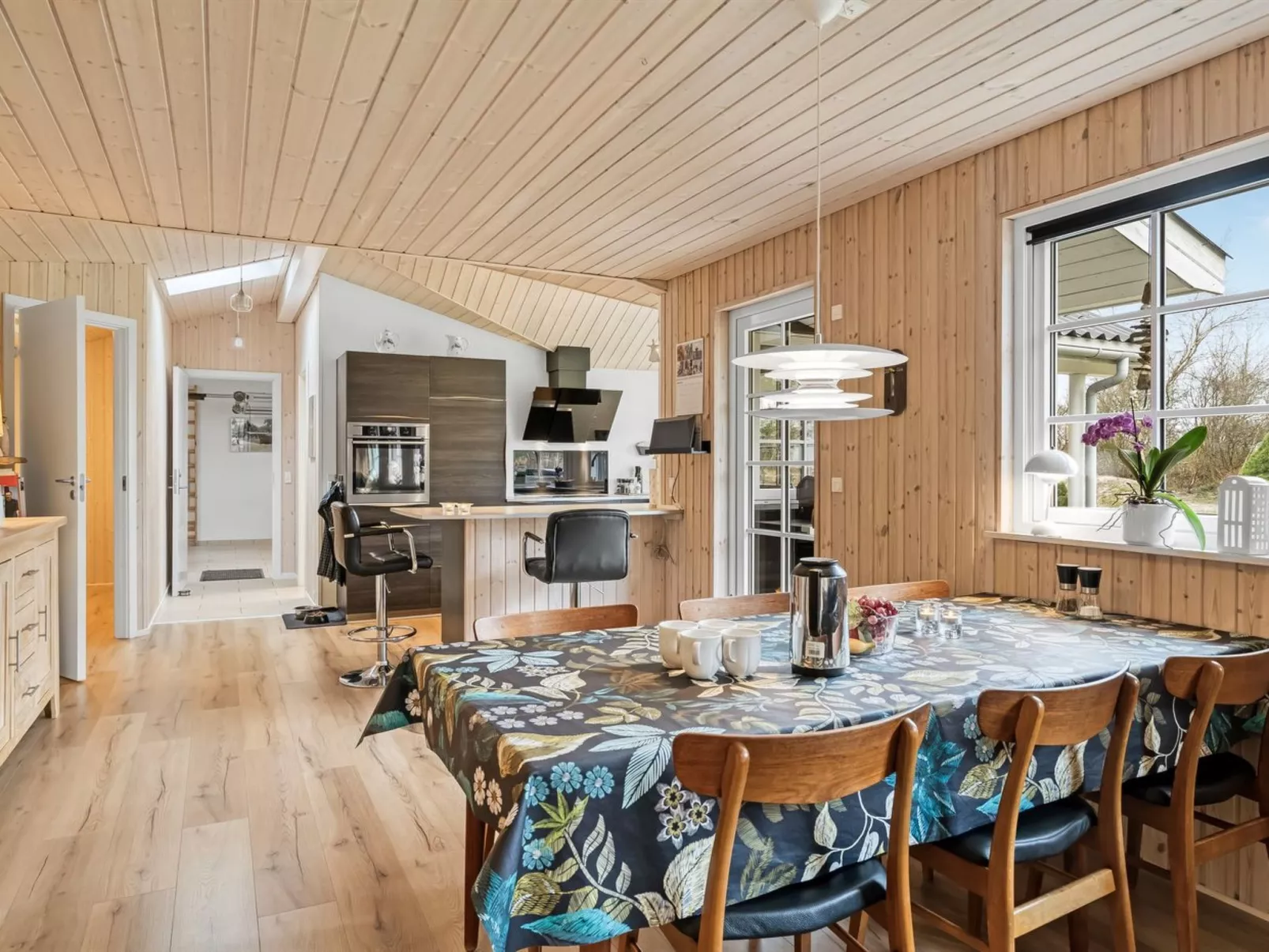 "Bodulf" - 850m from the sea-Binnen