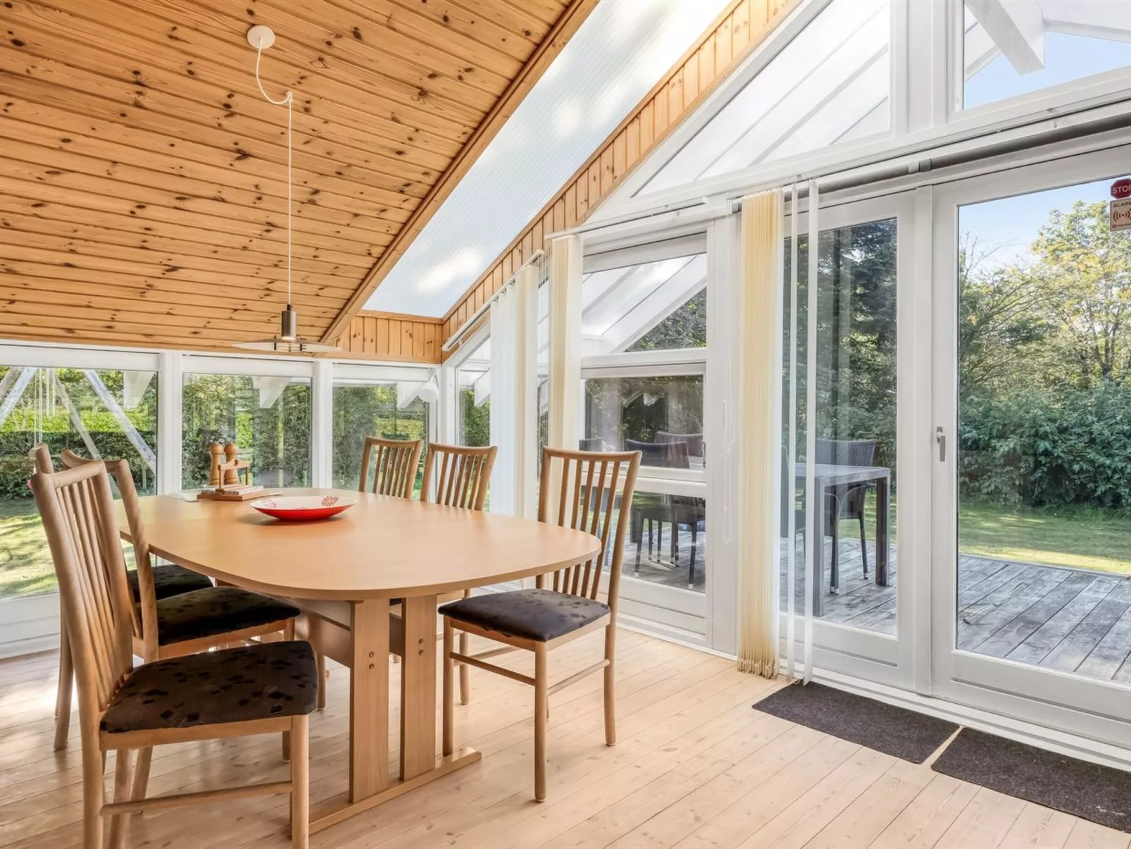 "Madita" - 30km from the sea-Binnen