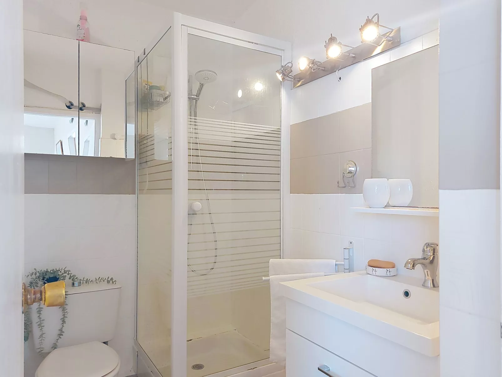 Les Supers Marines-Binnen