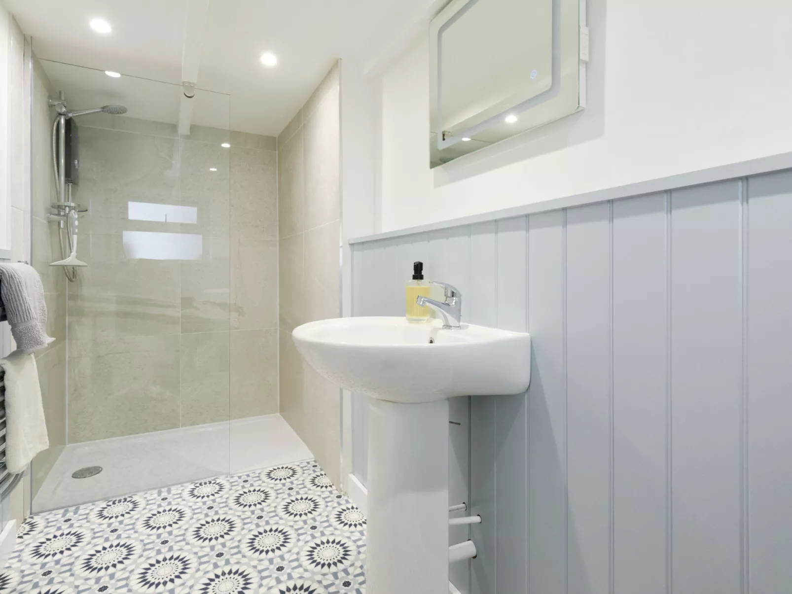 Coral Cottage-Binnen