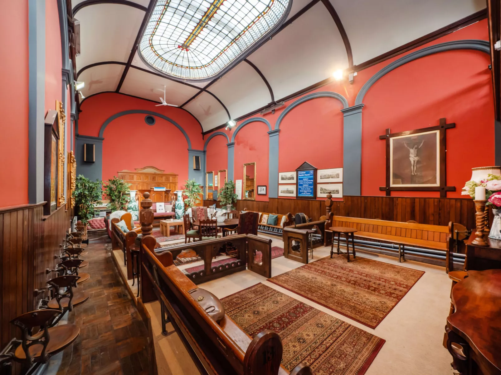 The Old Sunday School & Vestry-Binnen