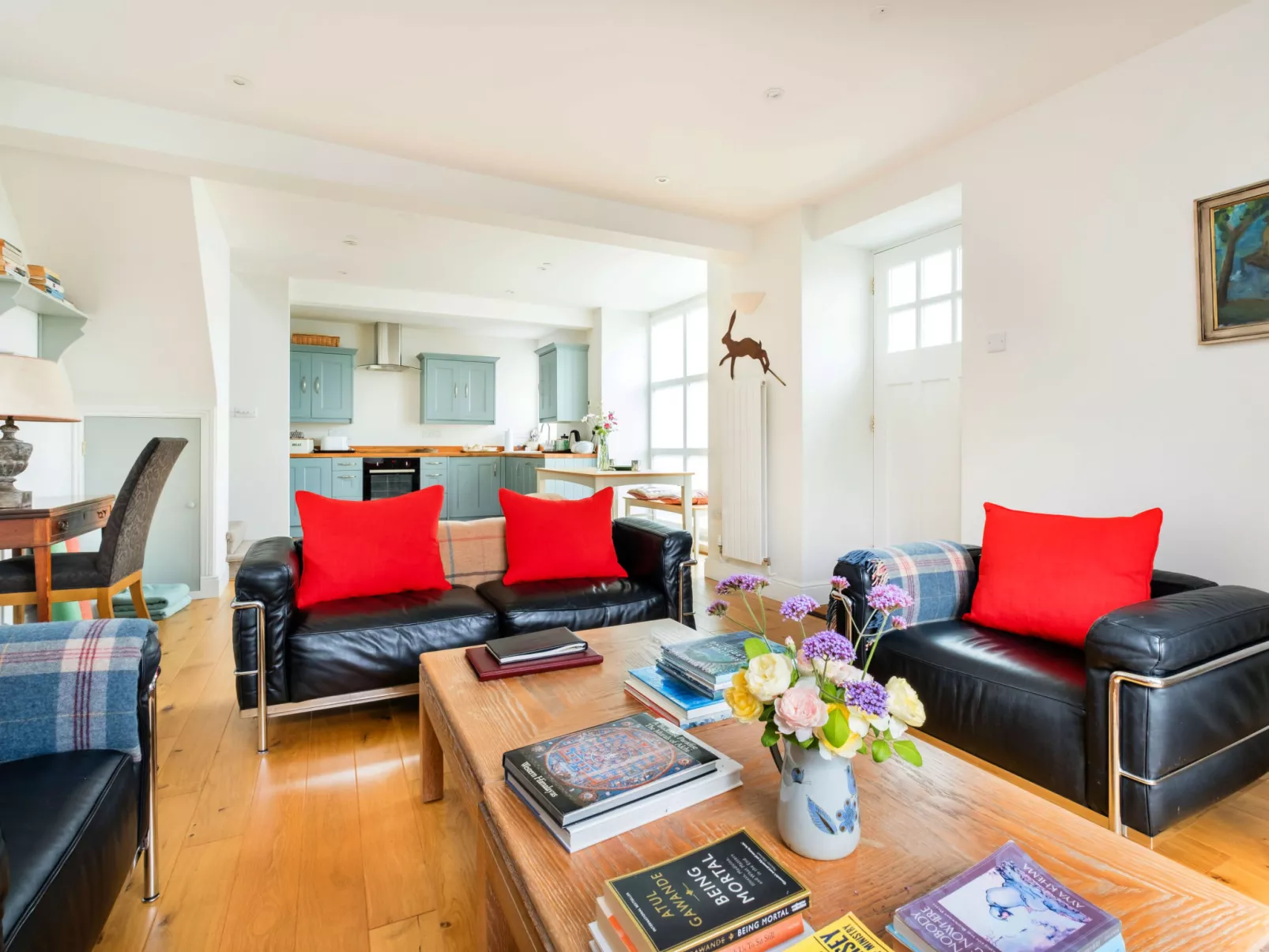 Coach House Wellbeing Retreat-Binnen