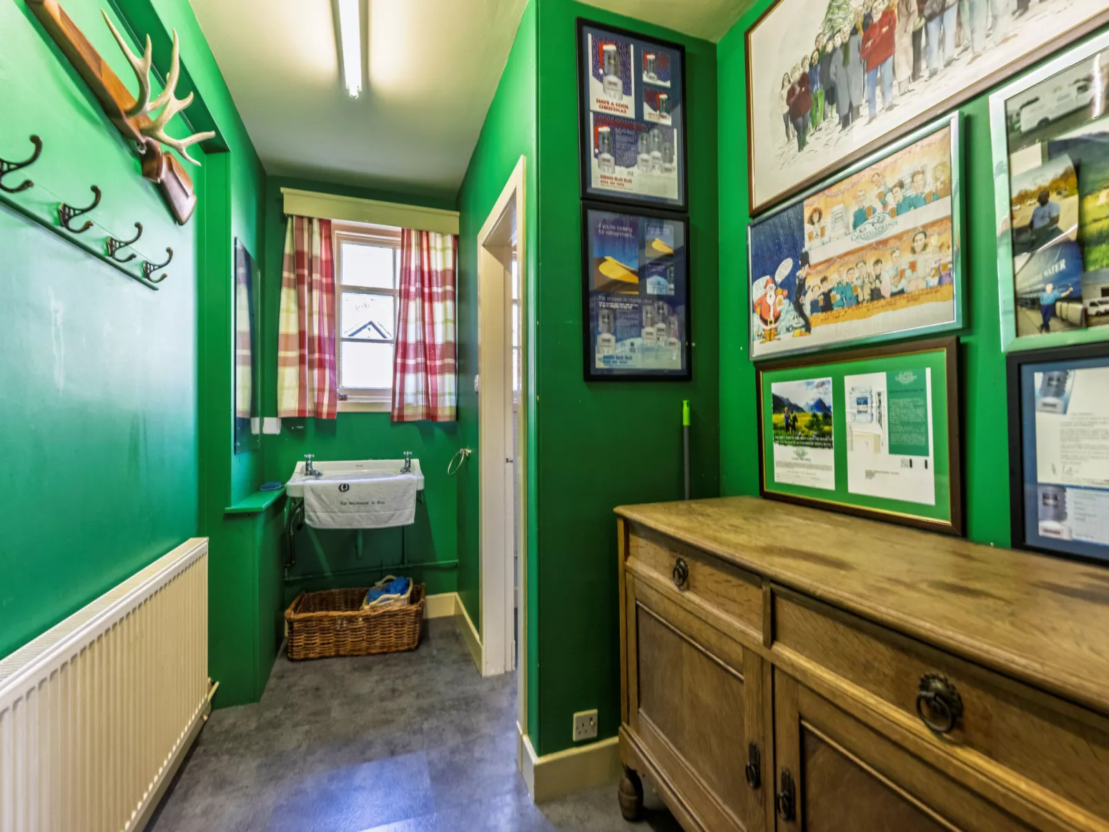 White House Retreat-Binnen