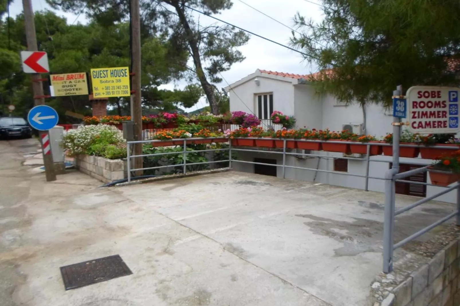 Guest House Sobra 38 - Double Room 1-Buitenlucht