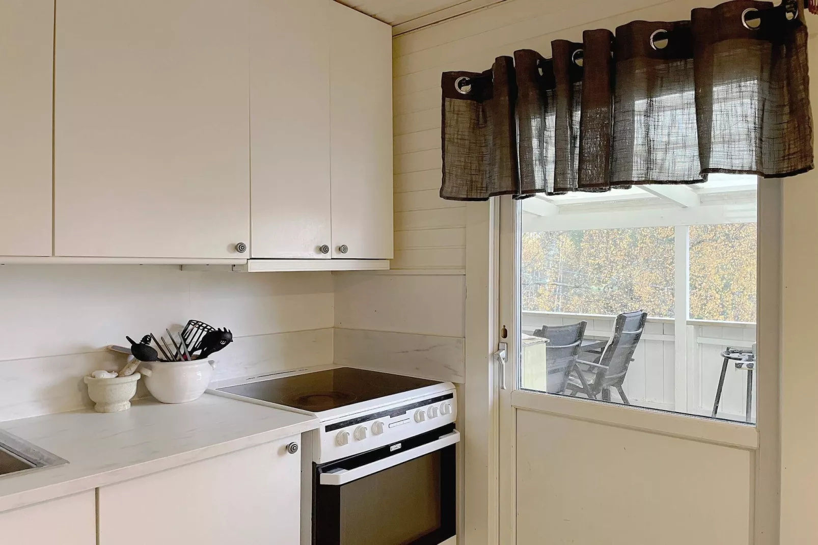 Gezellig toevluchtsoord in het bos met bubbelbad-Binnen