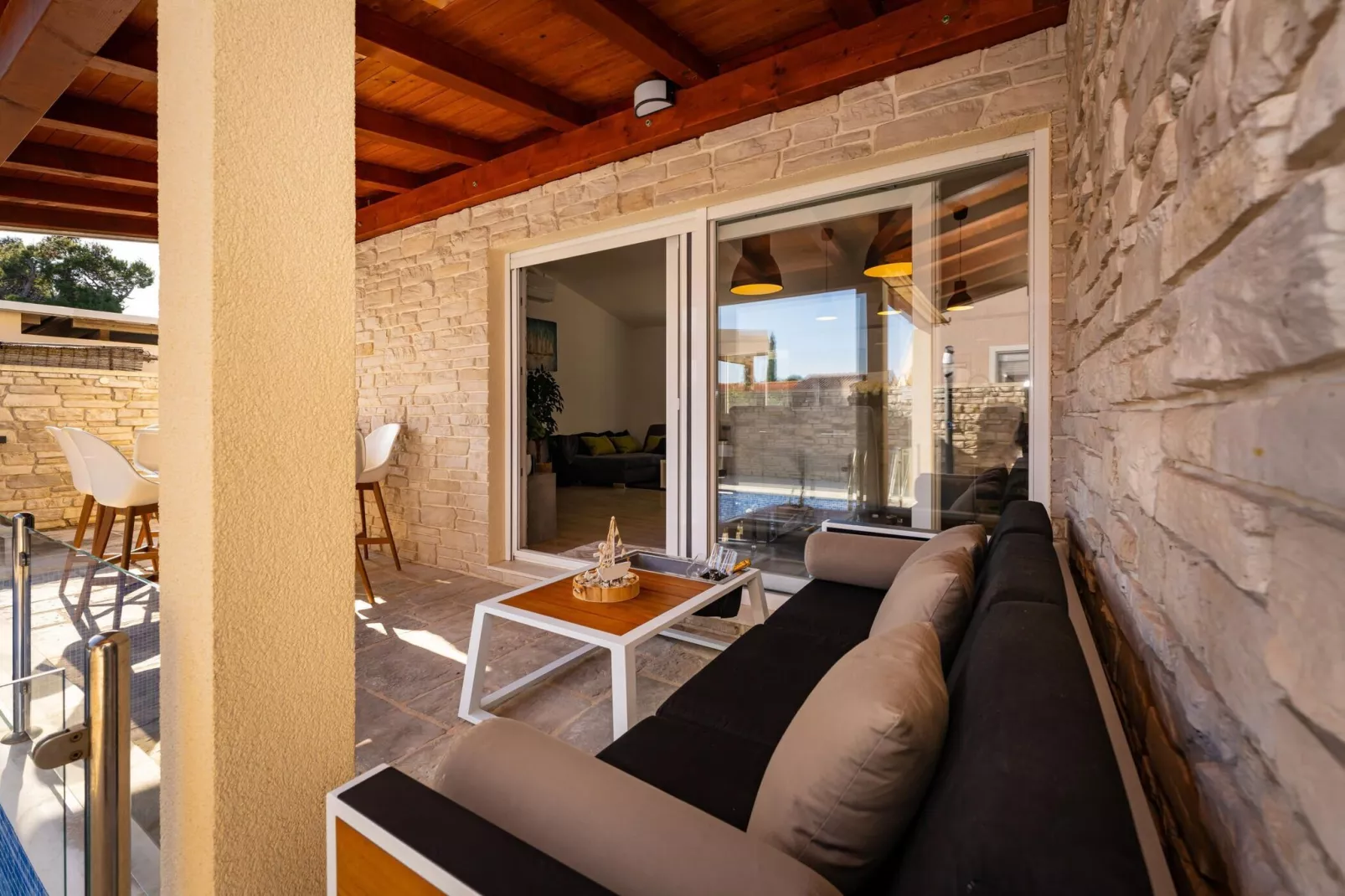 Villa Gajser-Terrasbalkon