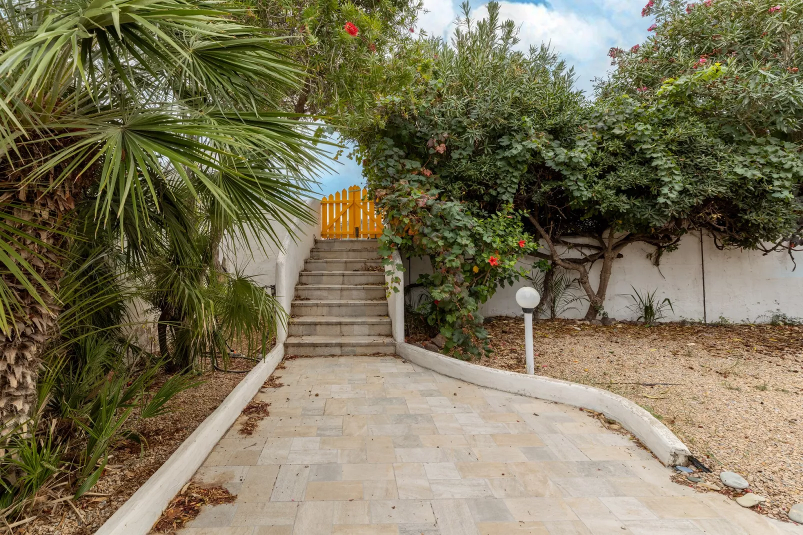 VILLA PAVONCELLA-Tuinen zomer