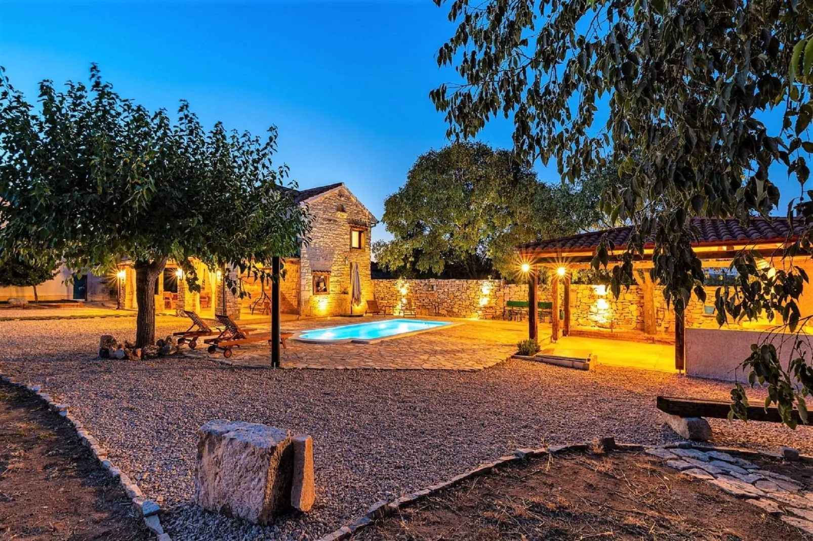 Authentic Villa Malou-Zwembad