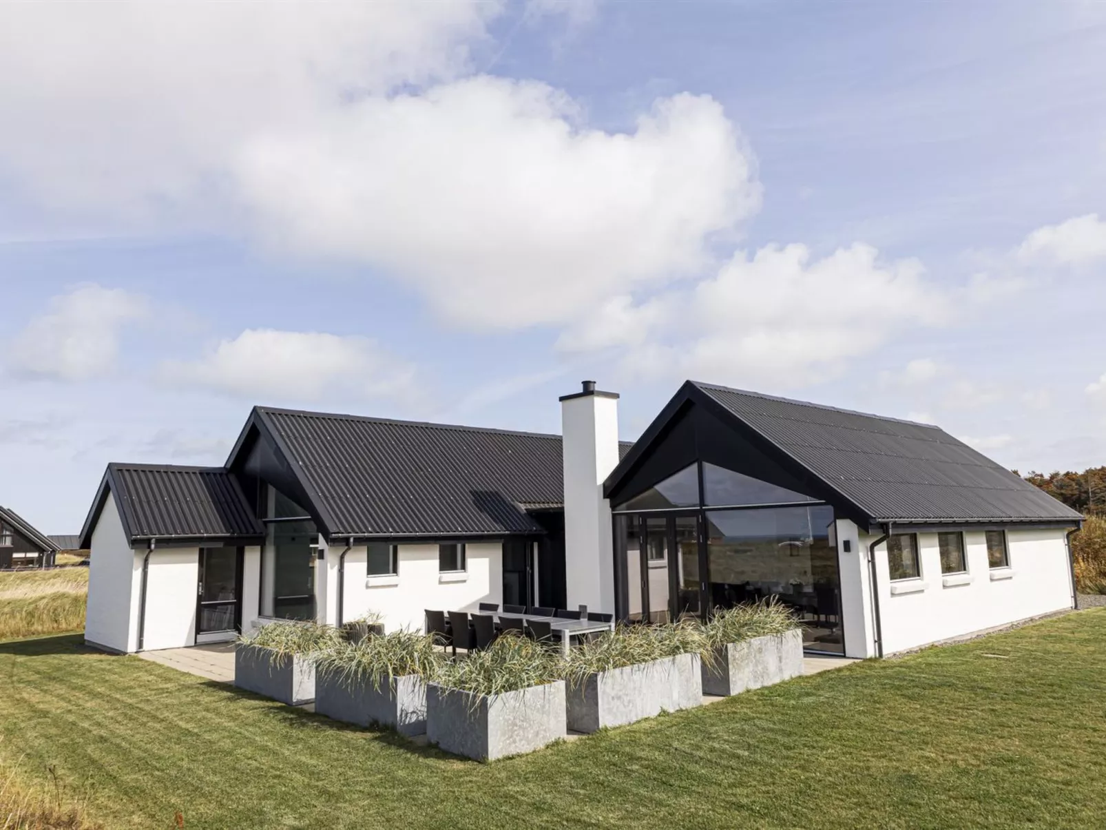 "Volfgang" - 250m from the sea-Buiten