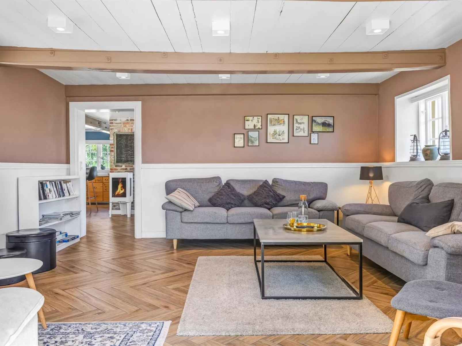 "Narvik" - 4.5km from the sea-Binnen