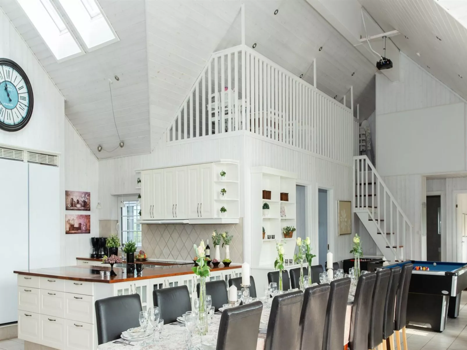 "Emelita" - 900m from the sea-Binnen