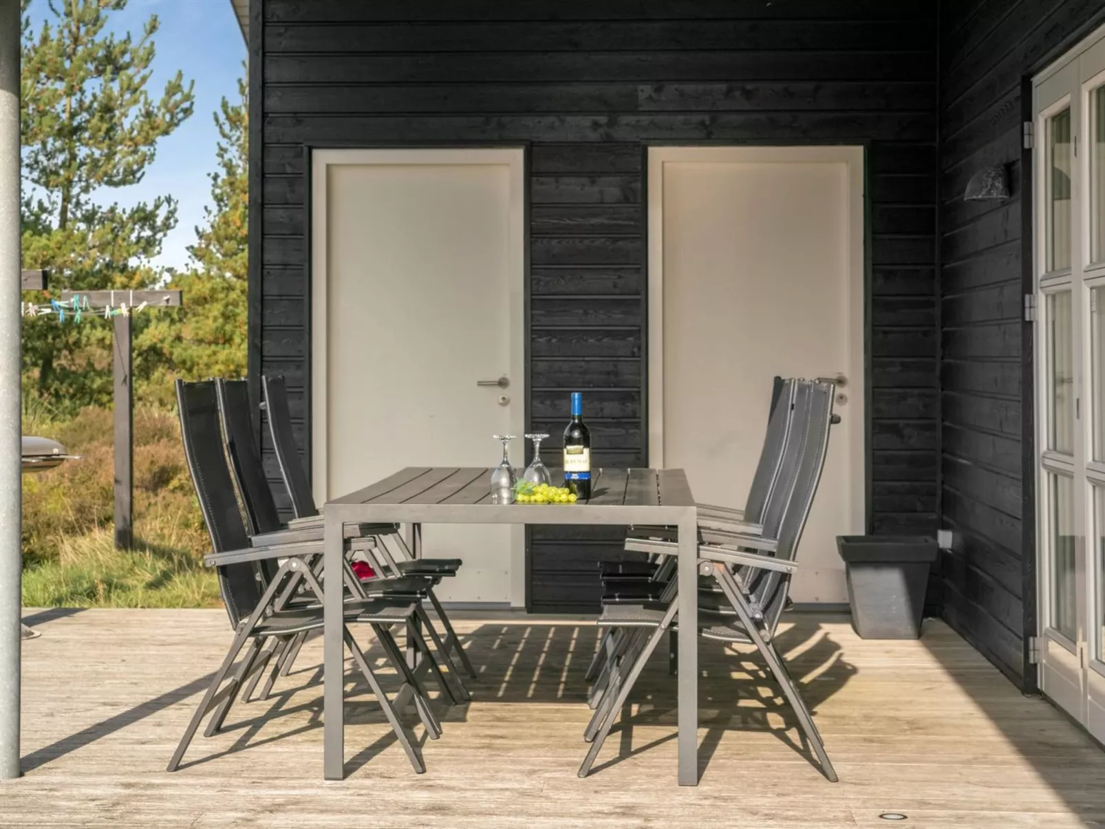 "Haghbarth" - 2.3km from the sea-Buiten