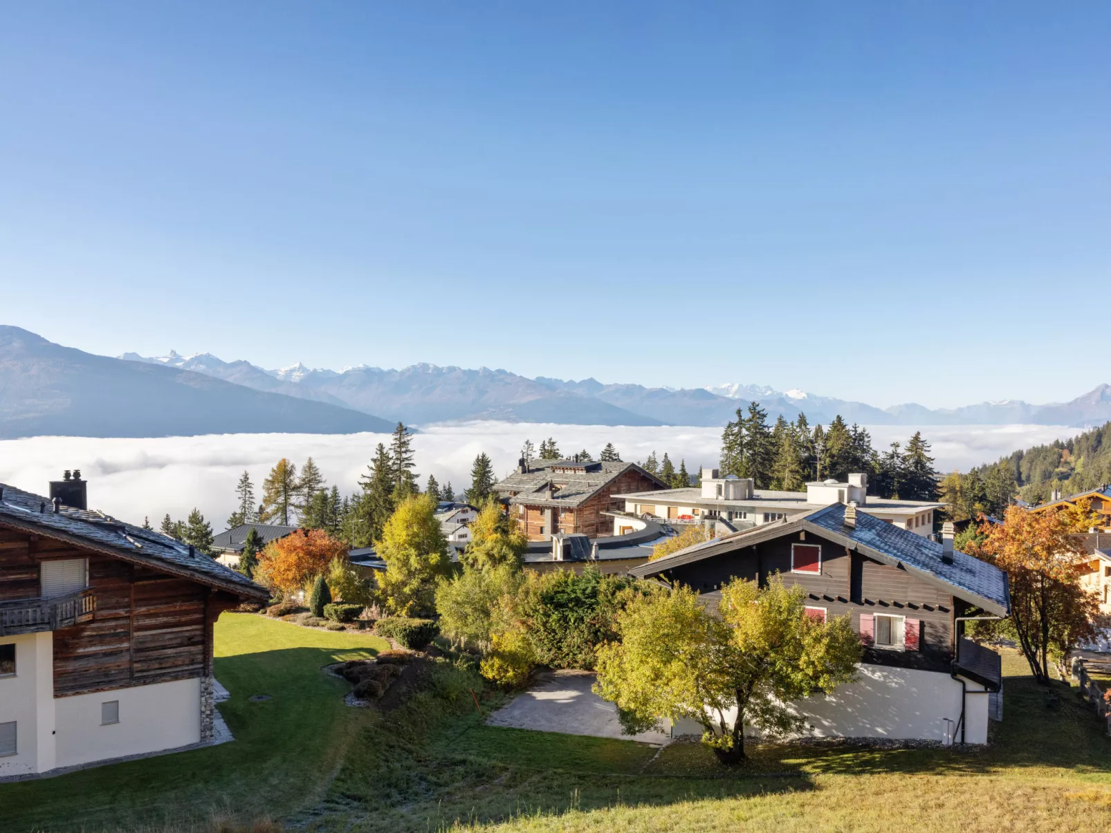 Les Aiguilles Vertes Rez inférieur-Buiten