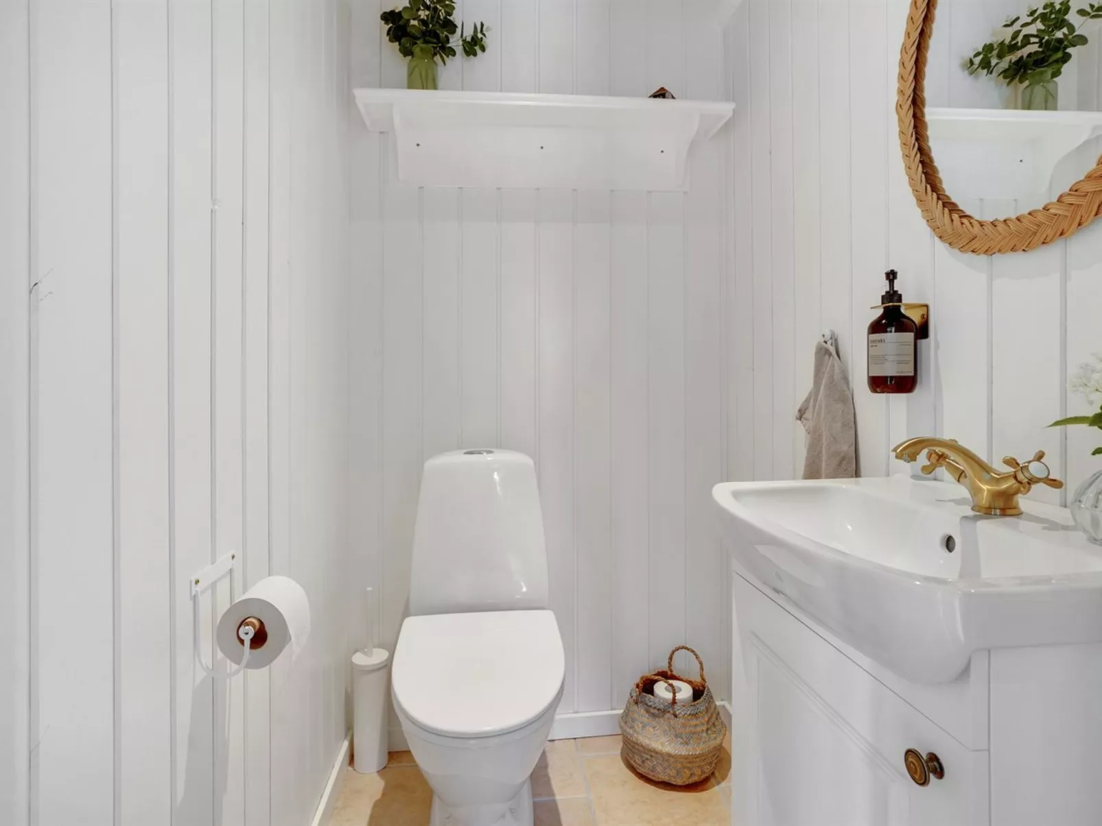 "Gunnulf" - 750m from the sea-Binnen