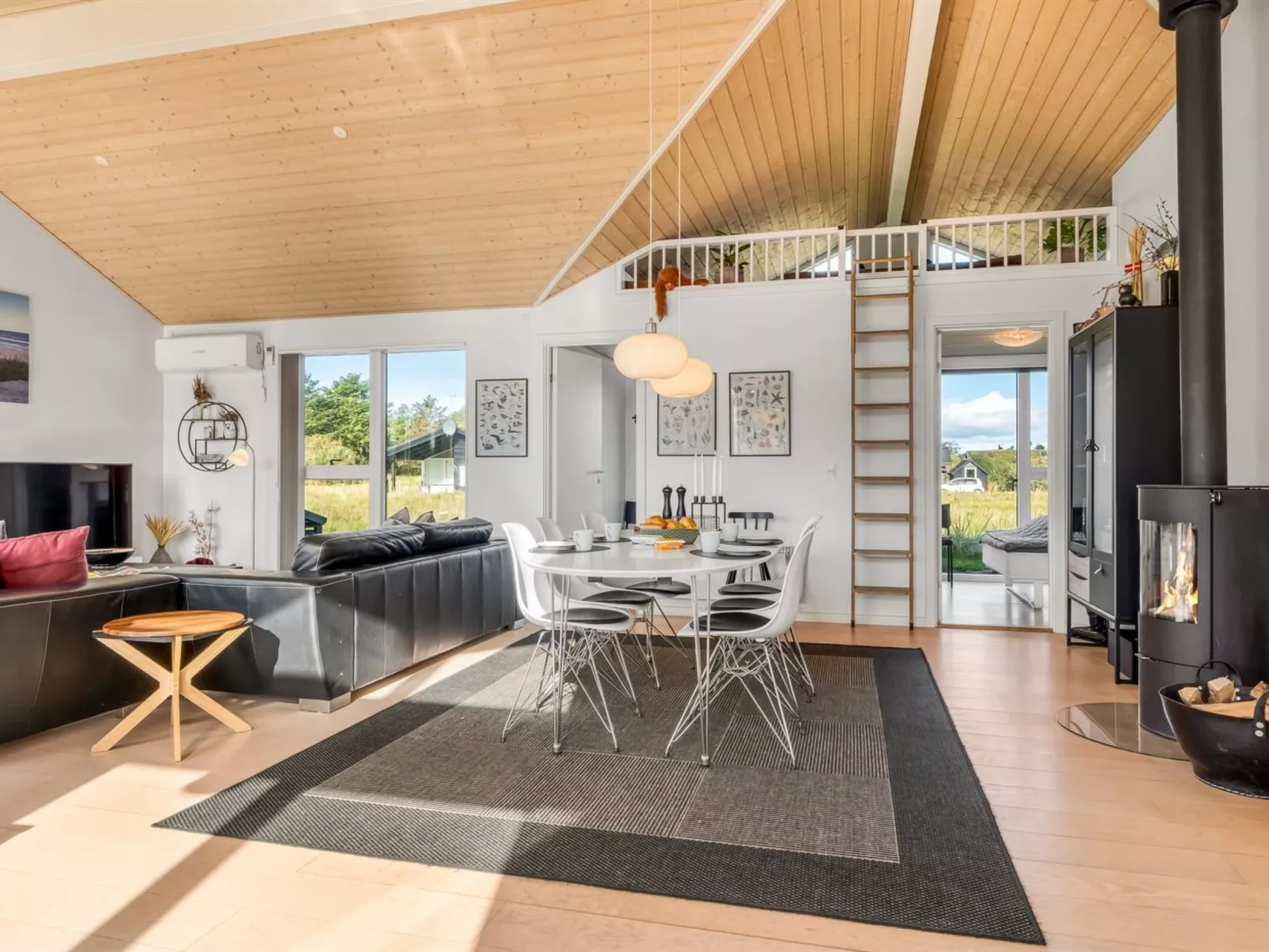 "Yaim" - 800m from the sea-Binnen