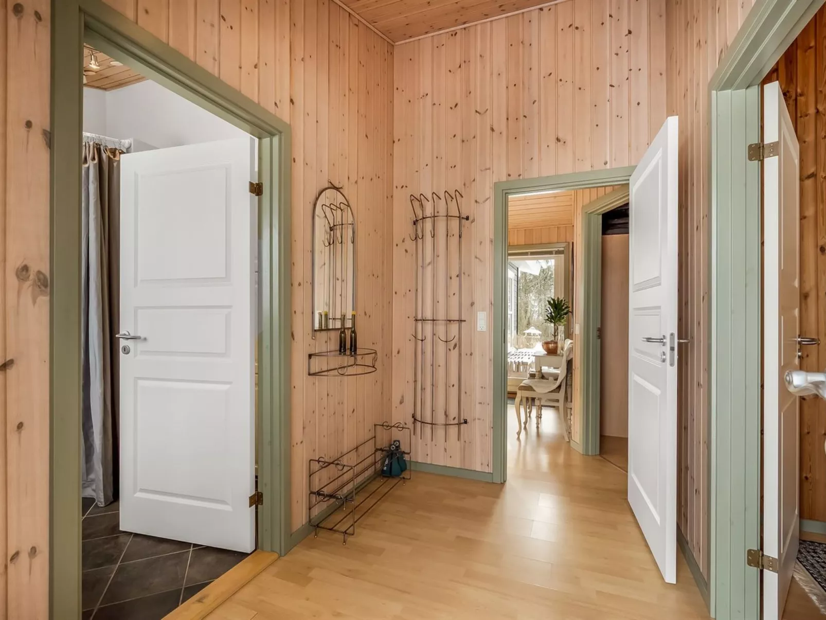 "Kai" - 500m to the fjord-Binnen