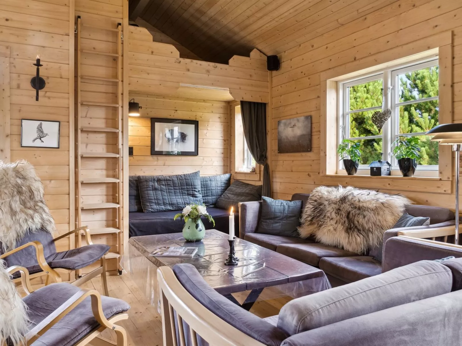 "Vicktoria" - 1.5km from the sea-Binnen