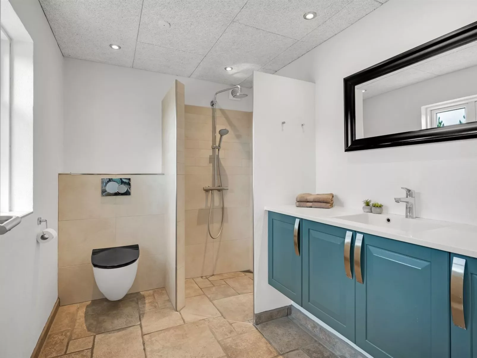 "Adia" - 300m from the sea-Binnen