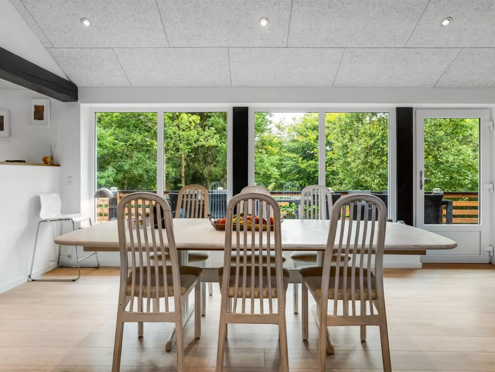 "Vicente" - 14km to the fjord-Binnen