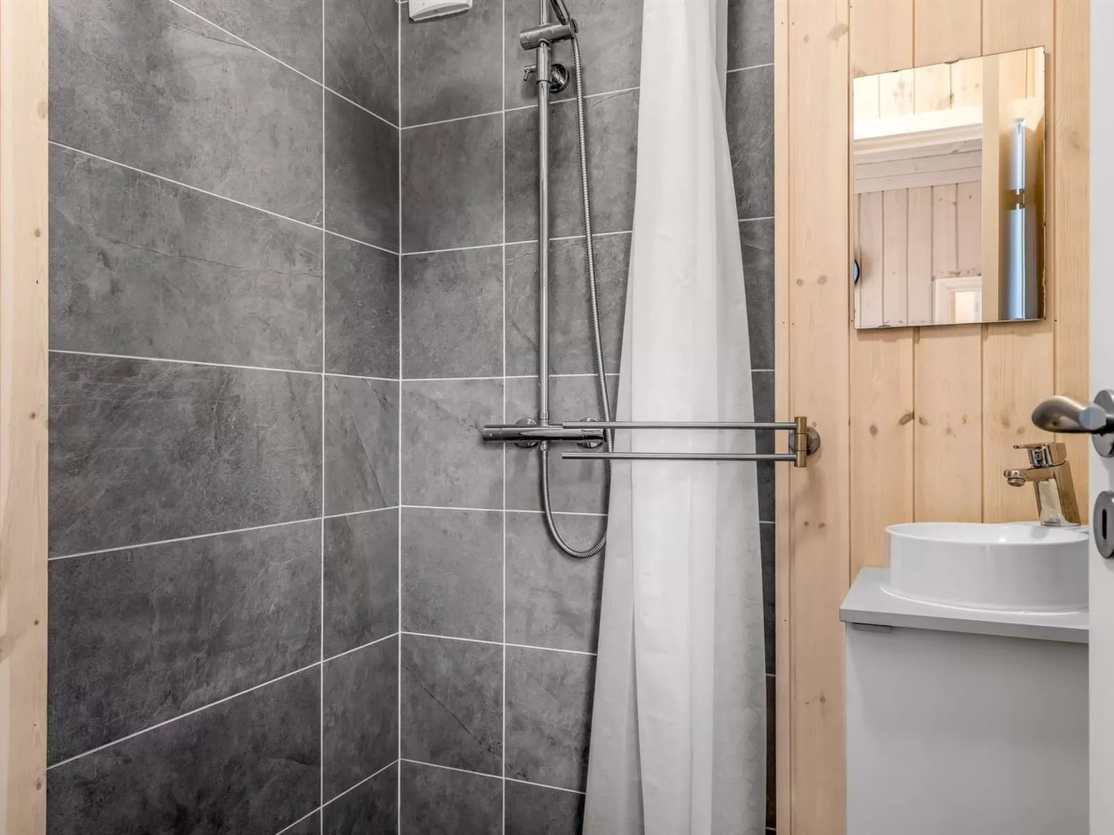 "Herwarth" - 400m from the sea-Binnen