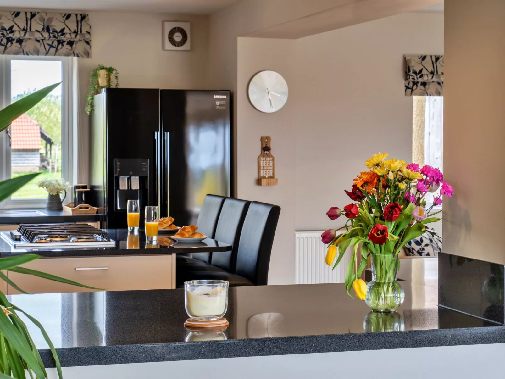 Stone Bow Farmhouse-Binnen