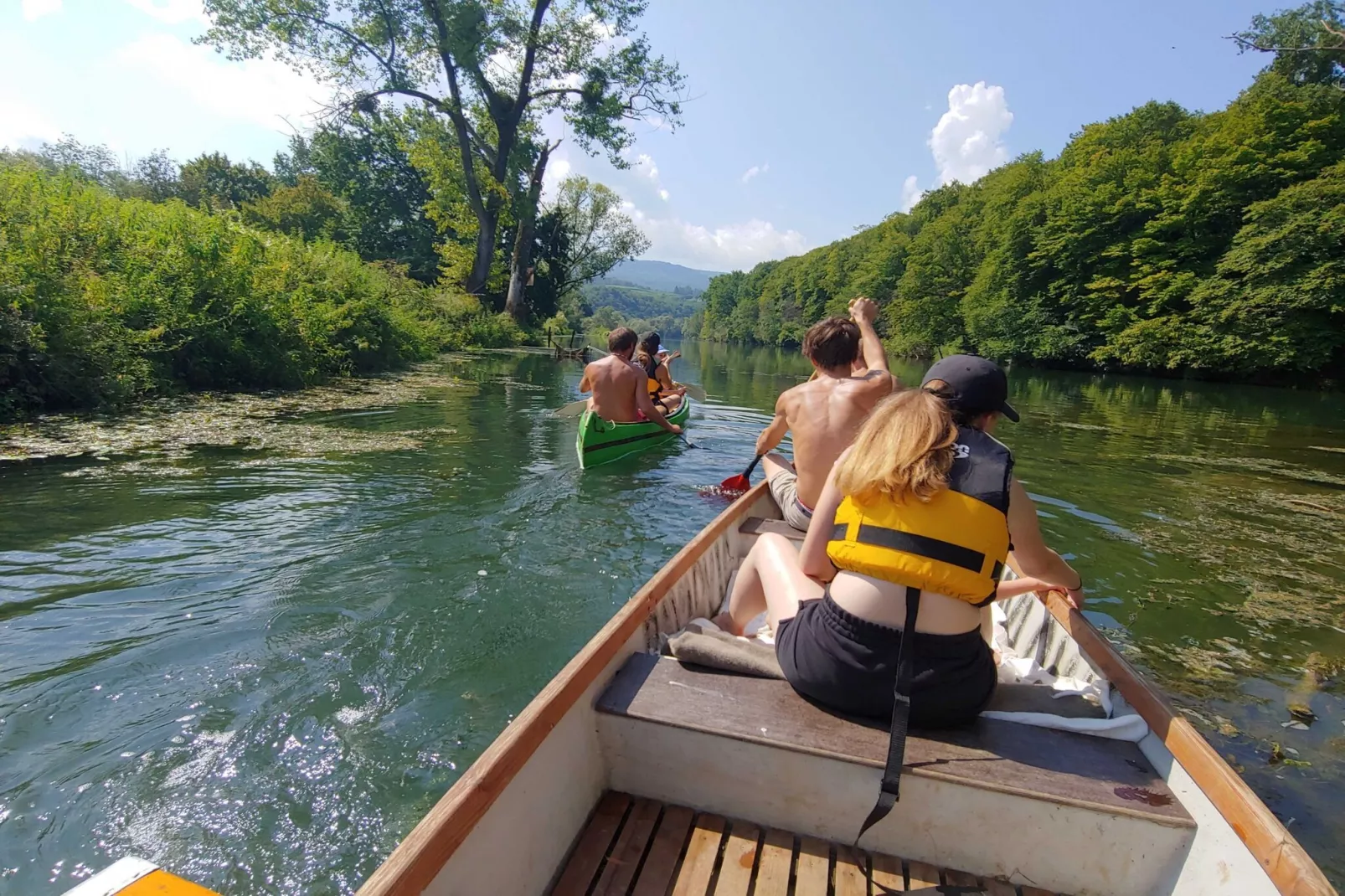 Cozy Luxe Holiday Home with Natural Thermal Bath - Seven Bedroom Holiday Home-Buitenlucht